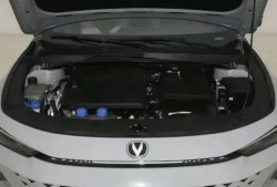 长安univ2024款最新爆料,全新设计、智能升级，引领未来出行潮流