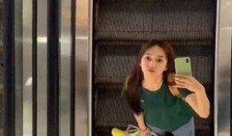 大学生爆料女朋友视频,大学生意外曝光女友私密视频，引发网友热议