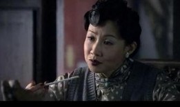 雾柳镇全集在线观看,穿越时空的神秘之旅