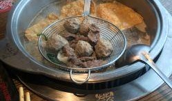 襄阳美食爆料事件视频播放,视频揭秘当地特色美食魅力
